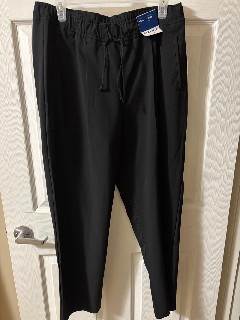 Old Navy Women's Black Drawstring Pants with Tapered Leg